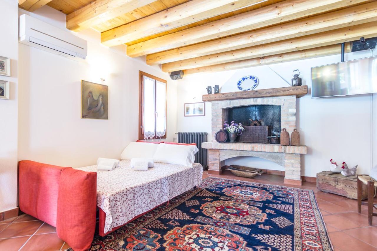 Casolare La Quercia Villa Correzzola Buitenkant foto